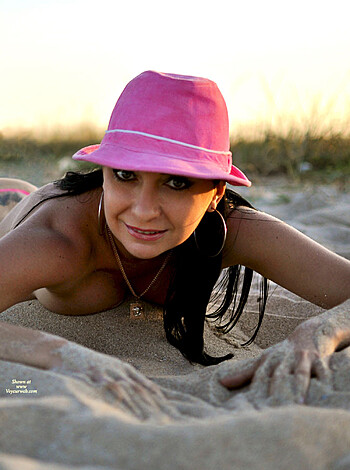 111006 - Lifes A Beach - Photo 16