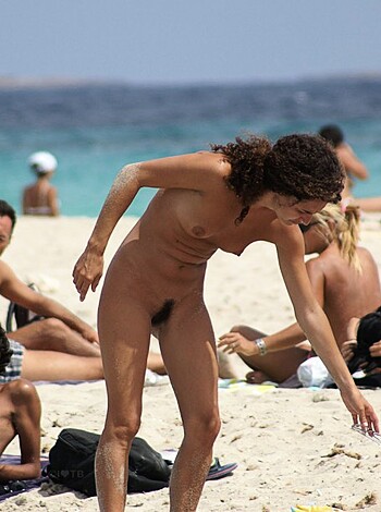 Nude Girls on the Beach - 382 - Hairy - Photo 25