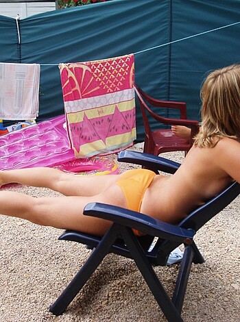 Topless Girls on the Beach - 043 - Photo 1
