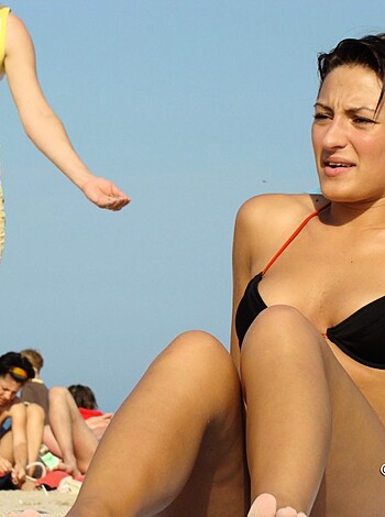 Topless Girls on the Beach - 083 - Part 2 - Photo 5