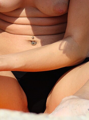 Topless Girls on the Beach - 083 - Part 2 - Photo 25