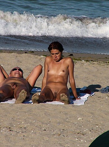 Nude Girls on the Beach - 381 - Photo 14