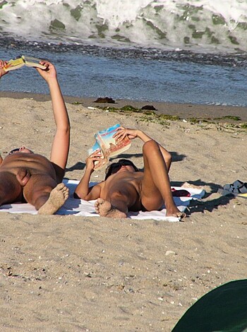 Nude Girls on the Beach - 381 - Photo 32