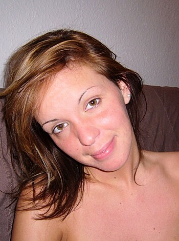 Horny Teen Big Juicy Nipples - Photo 3