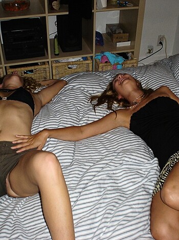 Horny teen swinger - Photo 82
