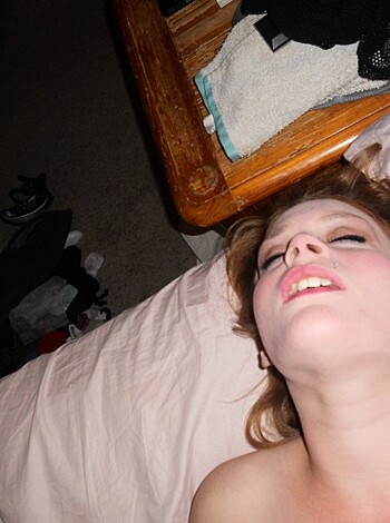 Sexy teen redhead - Photo 5