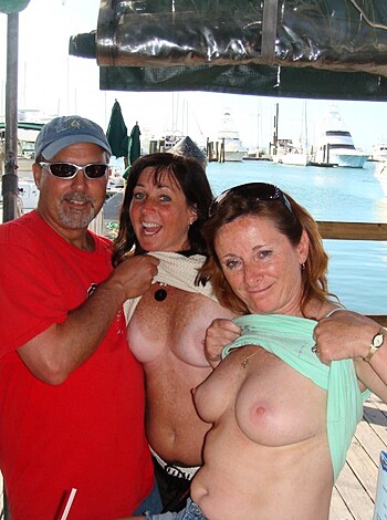Collection Of Horny And Cute Moms - Photo 21