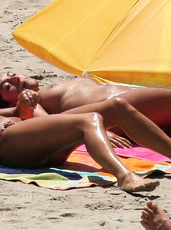 110806 - Lifes A Beach - Photo 19