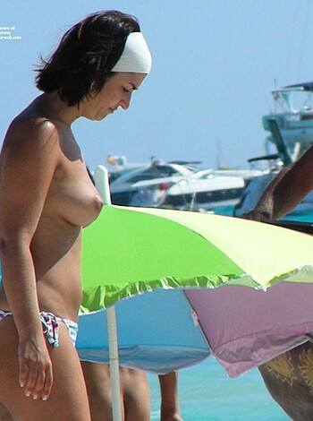 110917 - Lifes A Beach - Photo 3
