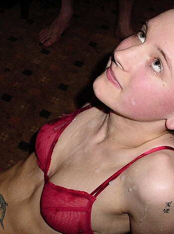 young slut used - Photo 150