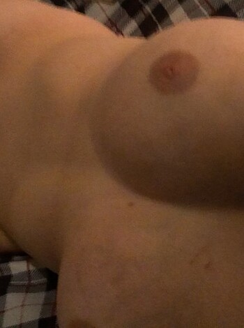 Curvy Wife Has Perfect Boobs amp Ass - Photo 11