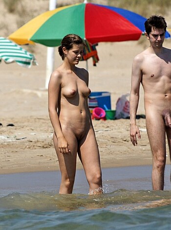Nude Couples on the Beach - 1 - Photo 10