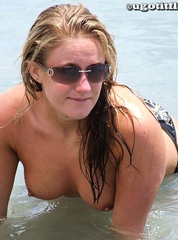 Beach - Jo - Photo 23