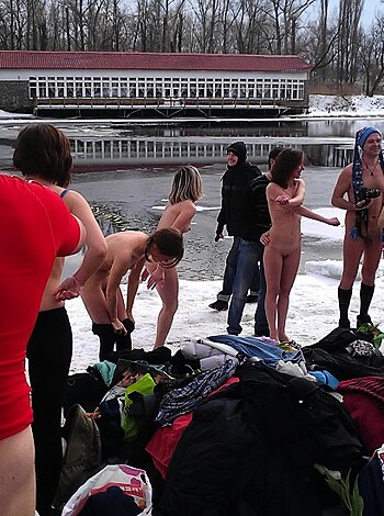 Horny Students Group Makes Hot Pictures In Winter - Photo 22