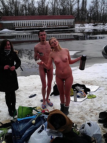 Here's a fucking couple getting their cocks out while snow falls all over them like a motherfucker, for some reason.