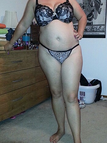 Horny Wives Pictures Collection - Photo 27