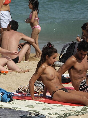 Topless Girls on the Beach - 167 - Crowded Beaches - Photo 39