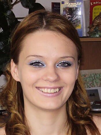 Super Cute Babe Shows Her Personal Picture Collection - Photo 35