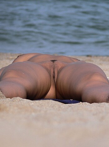 Nude Girls on the Beach - 317 - Photo 22