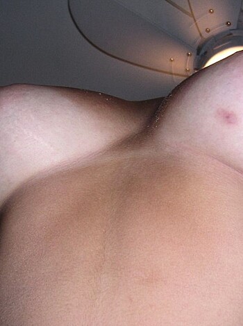 Sexy Brunette Chubby Girl Shows Everything - Photo 9