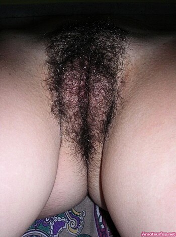 Sexy Brunette Chubby Girl Shows Everything - Photo 23