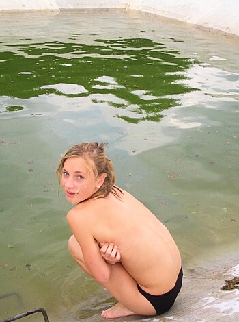 "A chick, fucking nude, at an outside swimmin' hole."