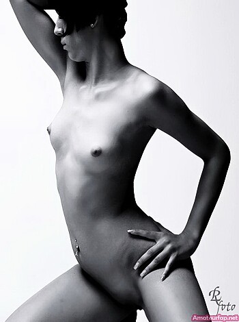 Marlene Makes Hot Nude Pictures - Photo 12
