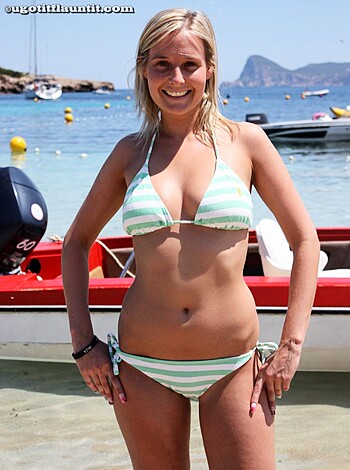 Beach - Blackpool Girls - Photo 11