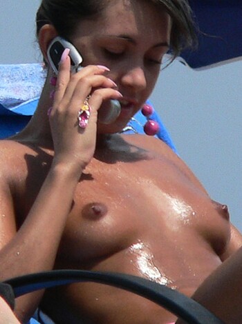 Topless Girls on the Beach - 218 - Photo 13