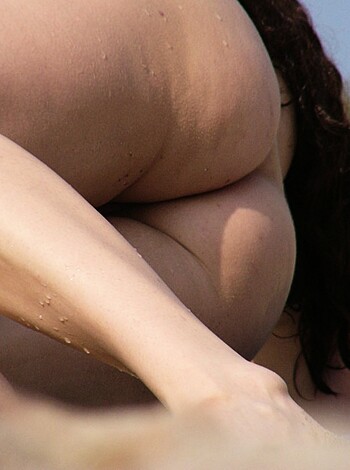 Nude Girls on the Beach - 231 - Photo 32