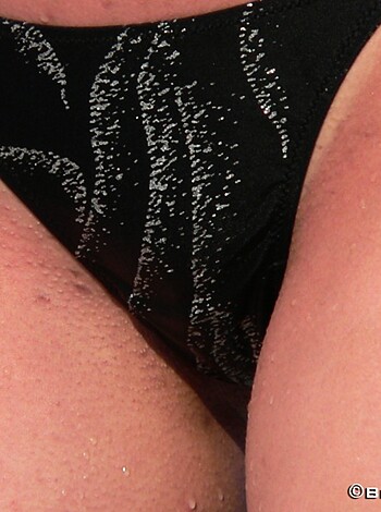 Topless Girls on the Beach - 291 - Photo 6
