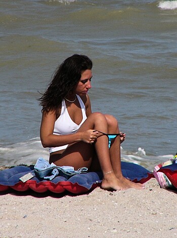 Nude Girls on the Beach - 192 - Photo 43
