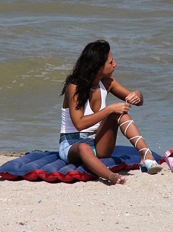 Nude Girls on the Beach - 192 - Photo 47