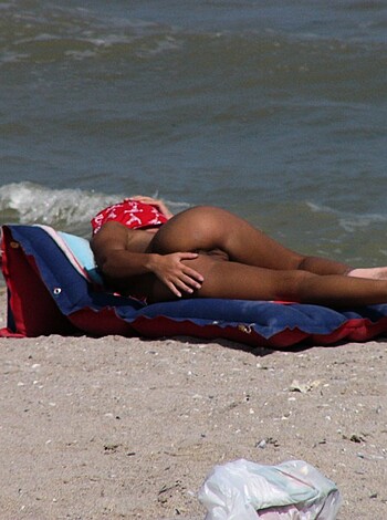 Nude Girls on the Beach - 192 - Photo 51