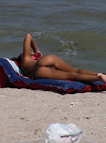 Nude Girls on the Beach - 192 - Photo 50
