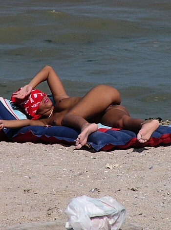 Nude Girls on the Beach - 192 - Photo 61