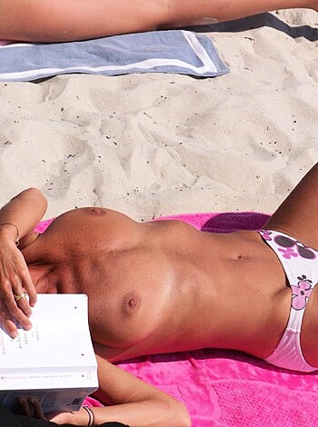 110921 - Lifes A Beach - Photo 8