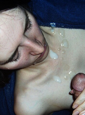 "Here's a chick with tits full of milky goodness, straight outta feedin' her kid."