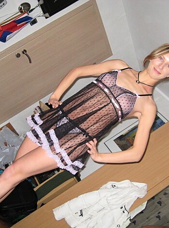 Fit Russian youngster - Photo 5
