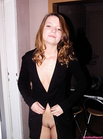 Nude Picture Collection Of A Sweet Teen On Holidays - Photo 16