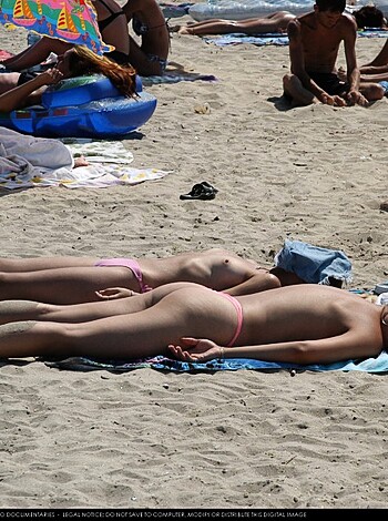 Topless Girls on the Beach - 020 - Part 1  - Photo 29