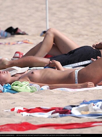 Topless Girls on the Beach - 020 - Part 1  - Photo 47