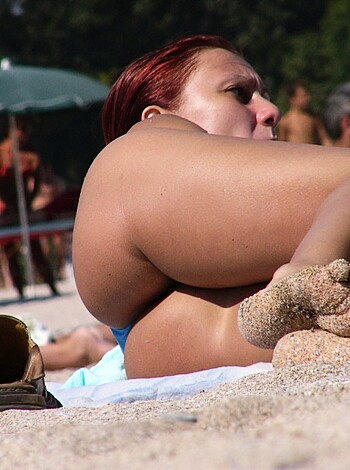 Topless Girls on the Beach - 072 - Part 3 - Photo 13