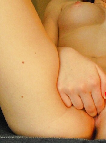 A fucking dick pic, with a zoomed in view of the dude's cock.