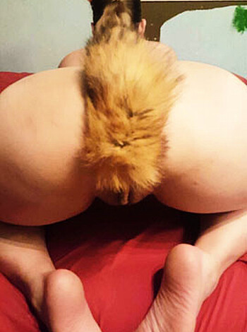 Sexy amateur girls with anal foxtail plug - Photo 18