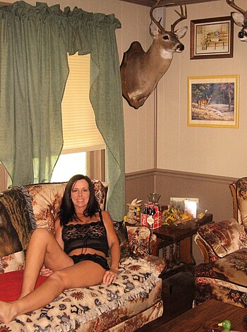 Horny Mature Wife - Photo 19