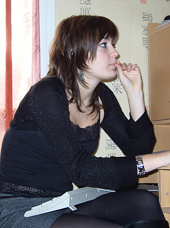 Bitch on her office chair with a handful of cunt hairs.