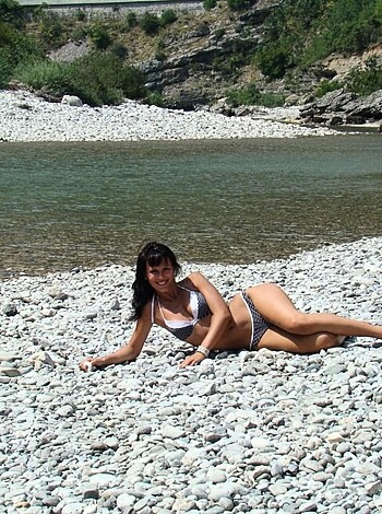 "Bitch in bikini fuckin' chillin' by the motherfuckin' river, brah."