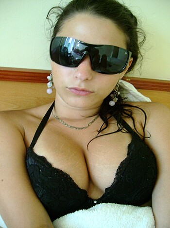 Cute Amateur Brunette - Photo 41