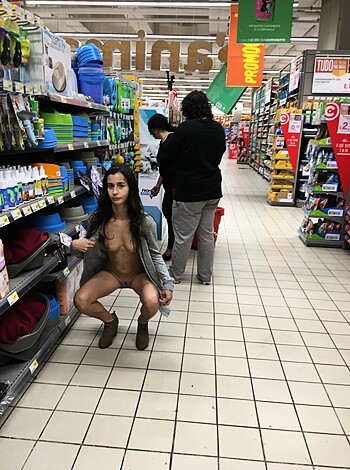 "Here's a picture of a nude chick."